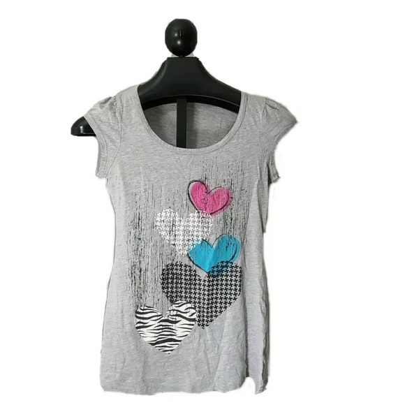 Belle du Jour Juniors Gray Hearts T shirt Size Large - Picture 1 of 3